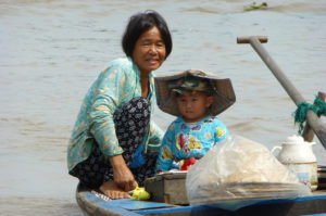 Resa till Vietnam Mekongfloden båt